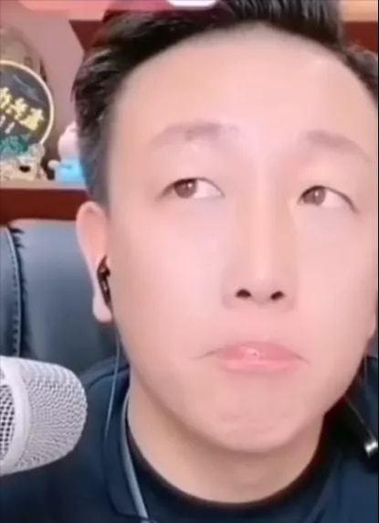 小胖爆料二哥视频播放,二哥视频播放背后的惊人真相  第3张